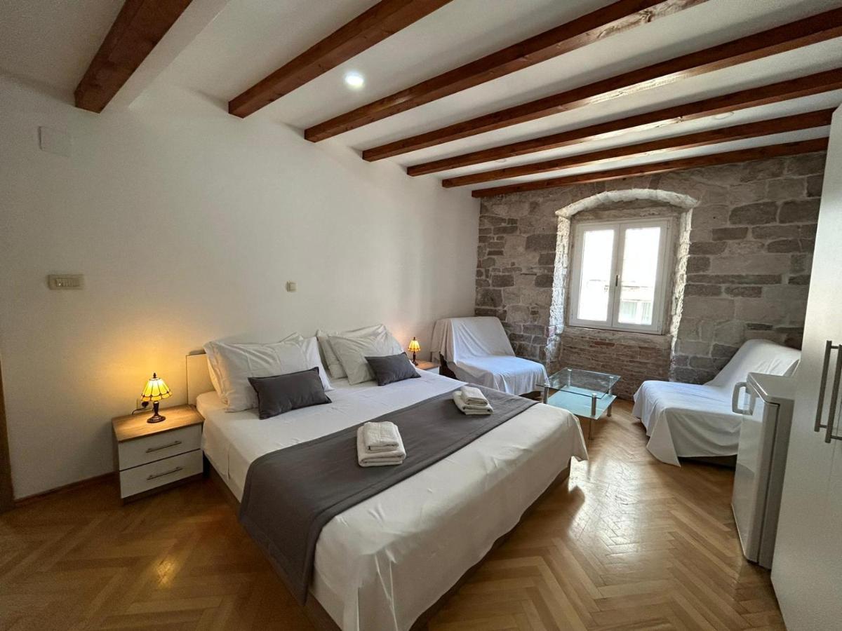 Camenno Apartments-The Heart Of Diocletian'S Palace-Open All Winter! Split Exterior foto